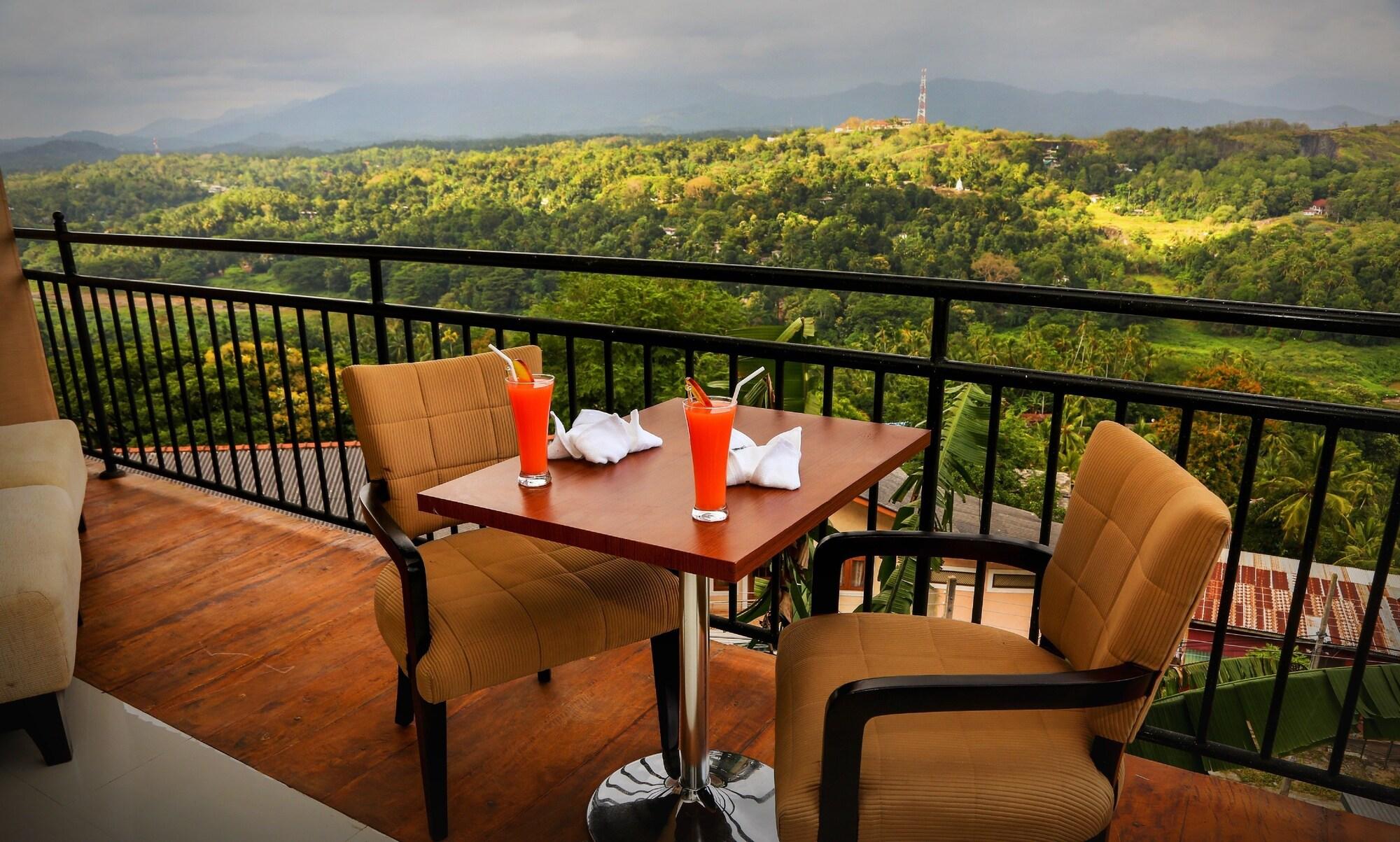 Romance Hills Hotel Kandy Eksteriør billede