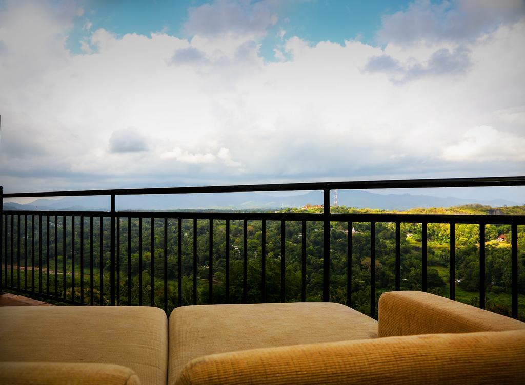 Romance Hills Hotel Kandy Eksteriør billede